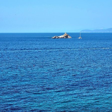 Appartamenti La Terrazza Sulle Ghiaie - Goelba Portoferraio Luaran gambar
